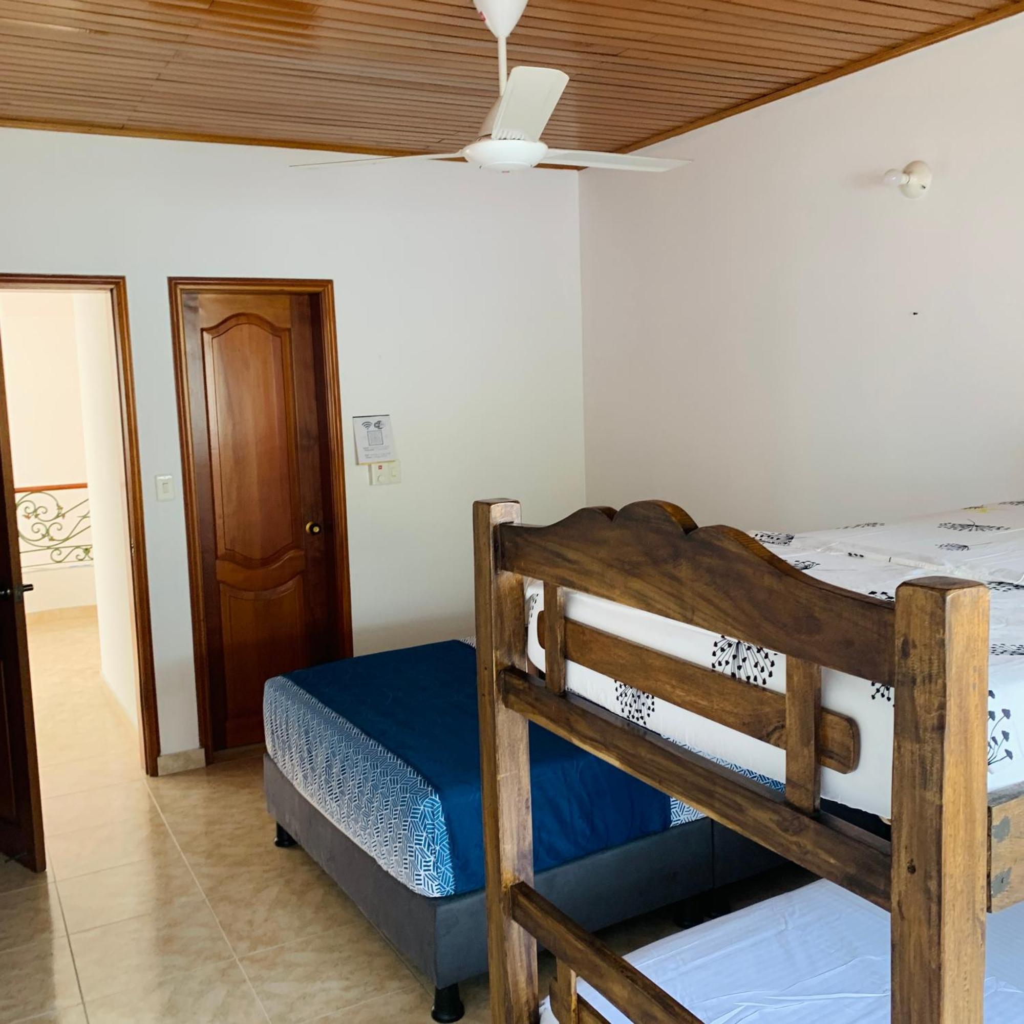 Hostel Cerca Al Centro Historico Cartagena 外观 照片